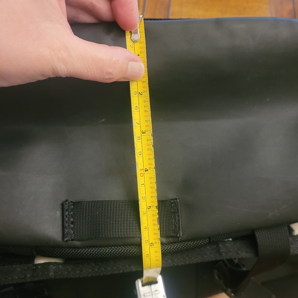 Timbuk2 laptop messenger bag - Picture 15 of 16